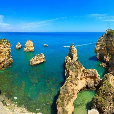 Casa Alferes In Downtown