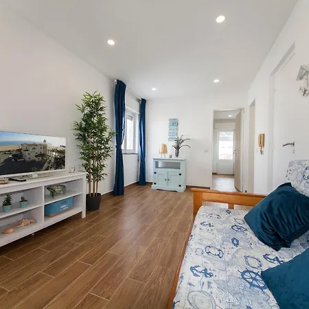 Apartment A37 - Casa Alferes In Downtown