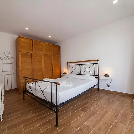 Casa Alferes In Downtown *